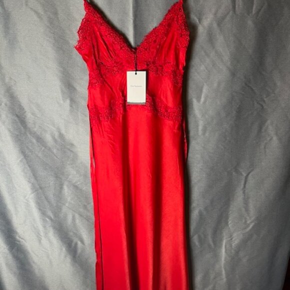 En Saison Red Frankie Midi Dress - Picture 2 of 3
